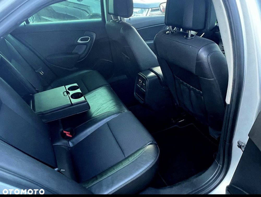 Saab 9-5 2.0 TiD PF Vector - 8