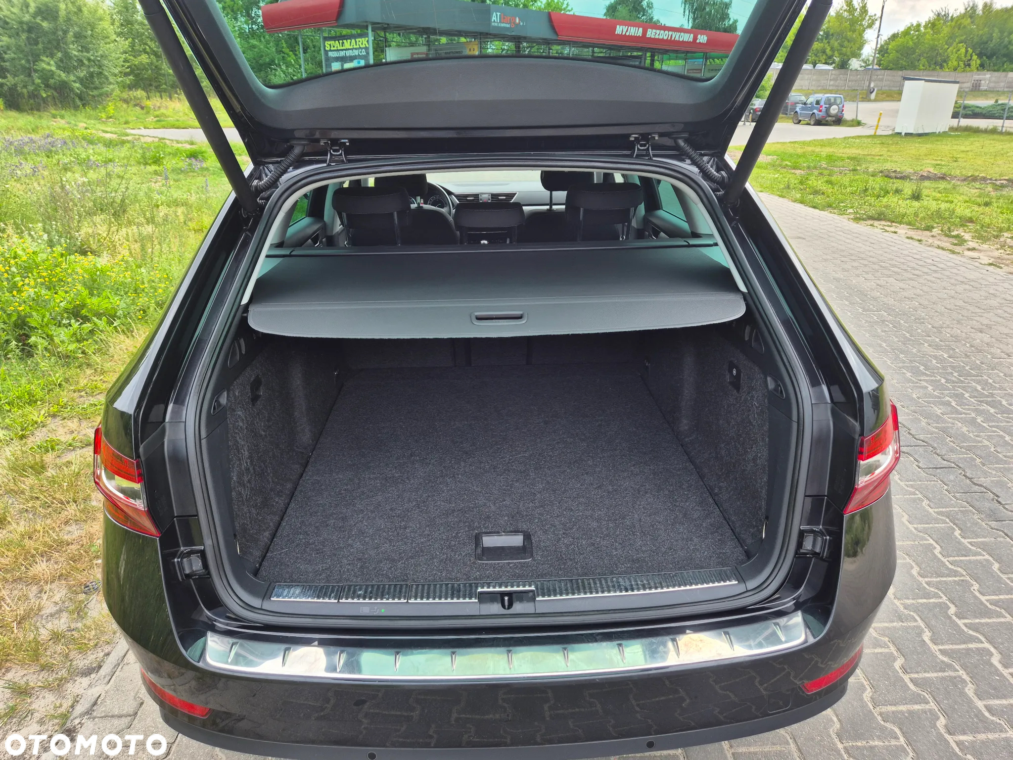 Skoda Superb 2.0 TDI SCR Style DSG - 17