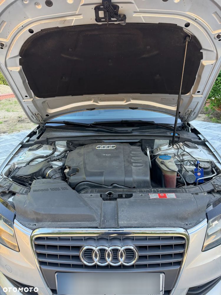 Audi A4 Avant - 13