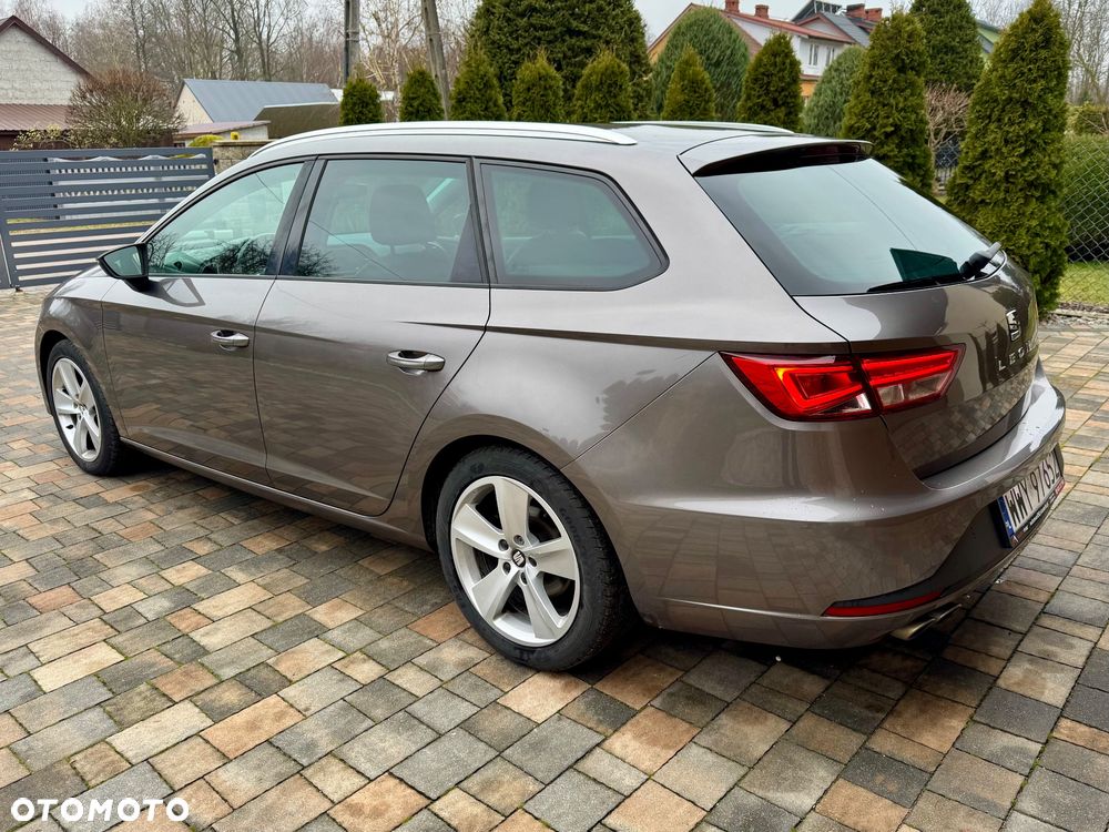 Seat Leon 2.0 TDI DPF Start&Stop DSG FR - 4