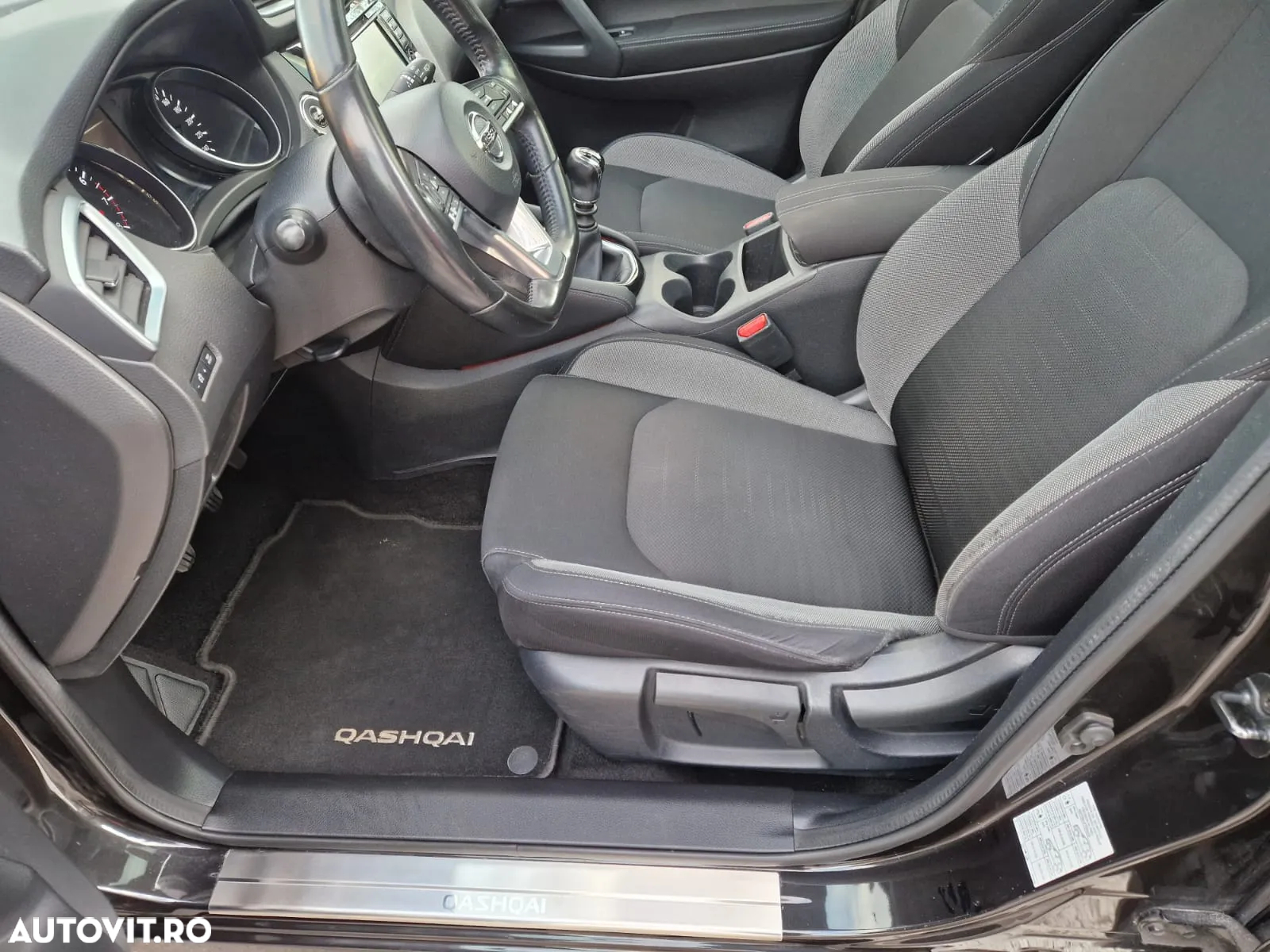 Nissan Qashqai 1.2 DIG-T Start/Stop Acenta - 24