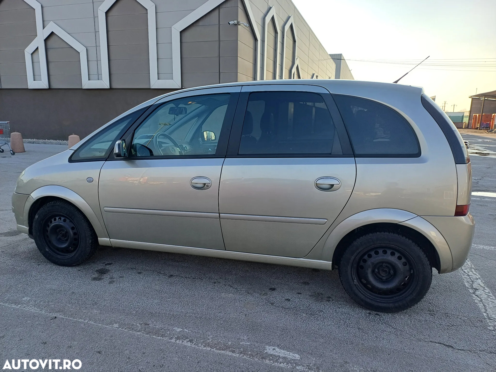 Opel Meriva 1.6i Enjoy Easytronic - 3