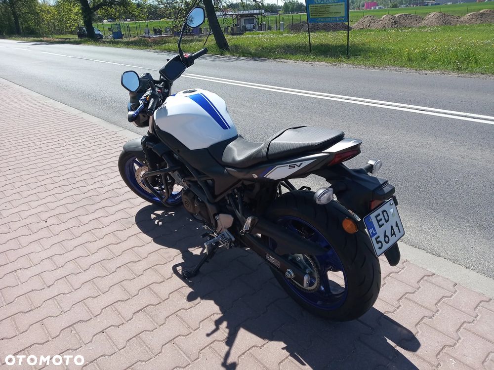 Suzuki SV - 4
