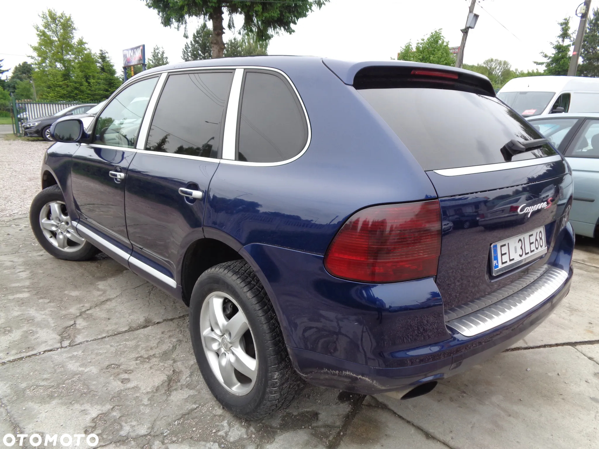 Porsche Cayenne S - 4