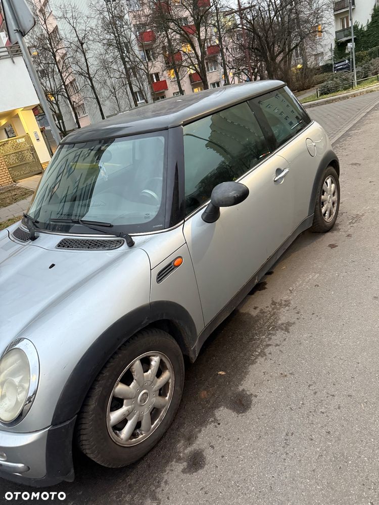 MINI ONE Standard - 8