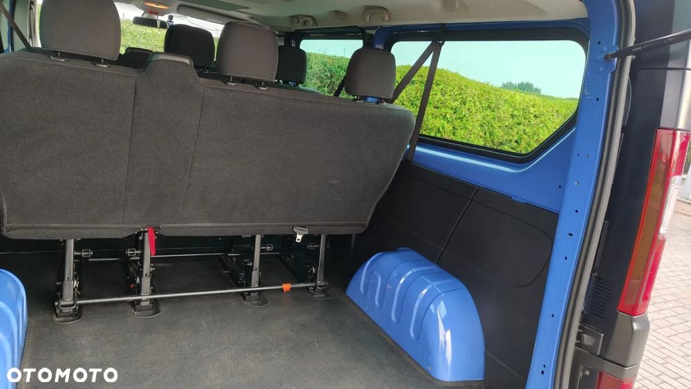 Opel Vivaro - 20