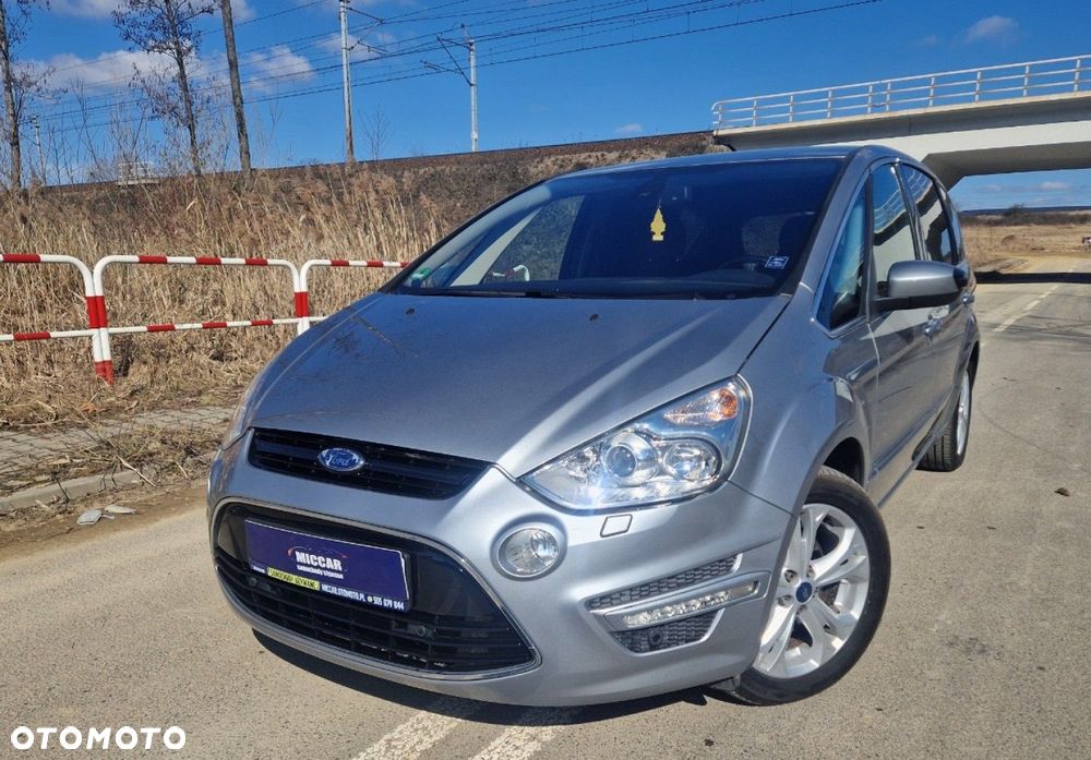 Ford S-Max 2.0 TDCi DPF Titanium