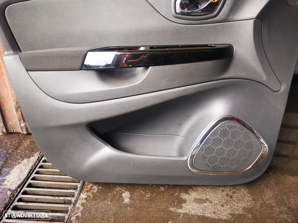 RENAULT CAPTUR FORRA / QUARTELA PORTA FRENTE ESQUERDA - FP021 - 4