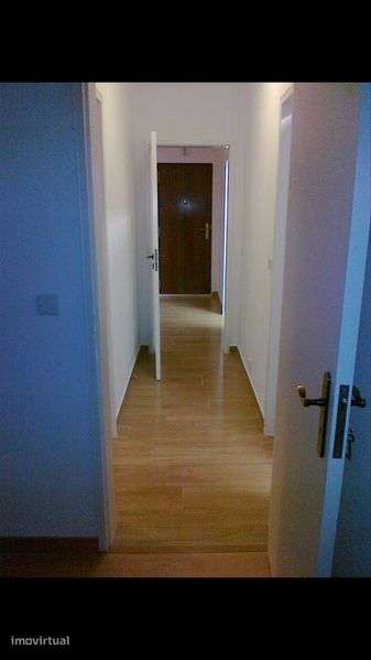 T2 Olivais totalamente remodelado e equipado - Grande imagem: 4/7