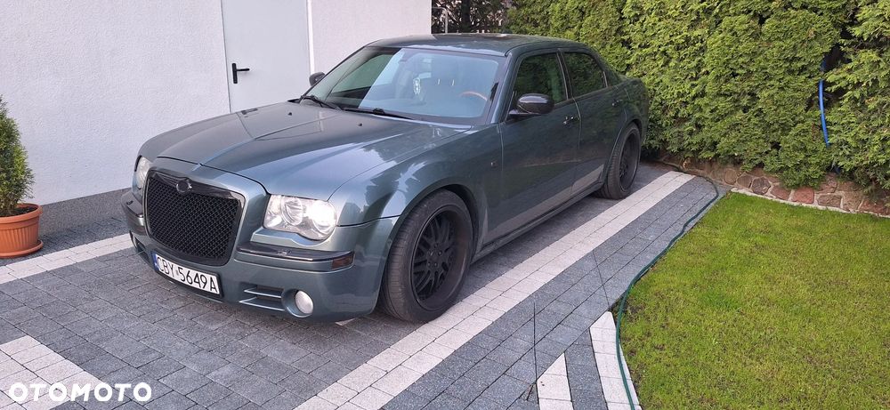 Chrysler 300C - 4