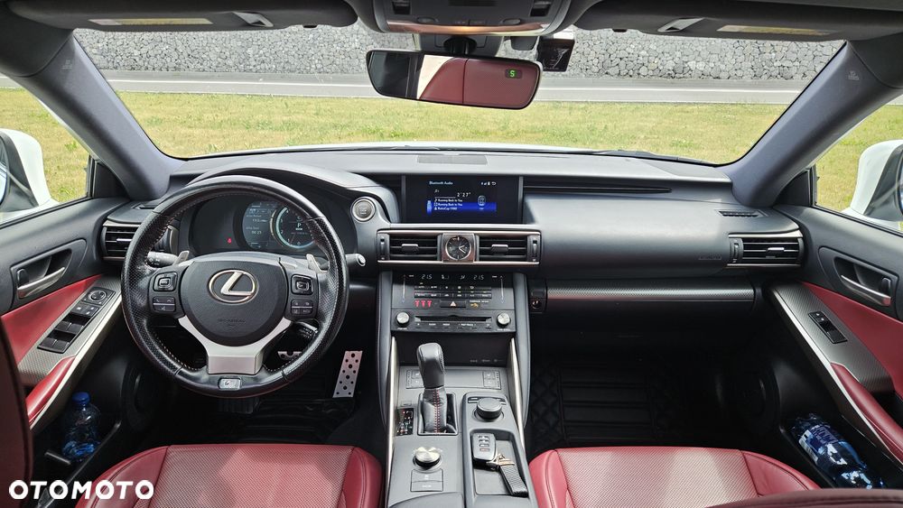 Lexus IS - 8