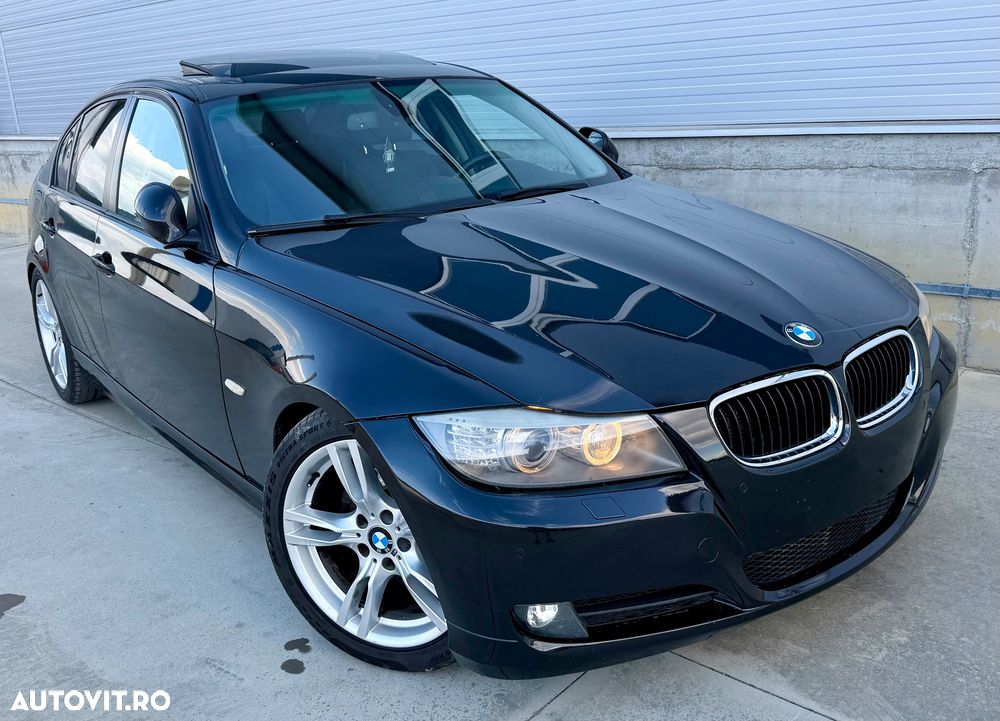 BMW Seria 3 320d DPF Aut. Edition Sport - 25