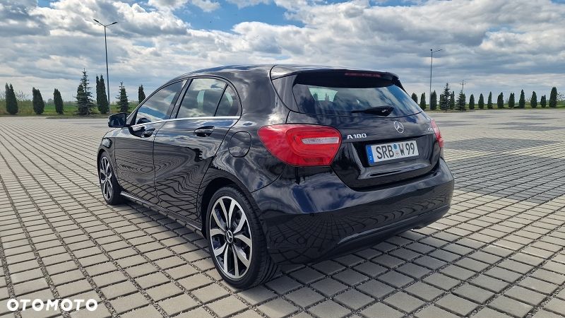 Mercedes-Benz Klasa A 180 CDI (BlueEFFICIENCY) Urban - 14