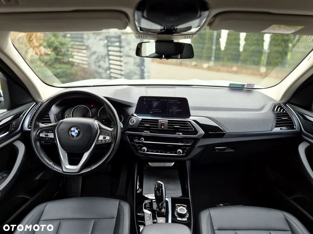 BMW X3 xDrive20d Advantage - 5