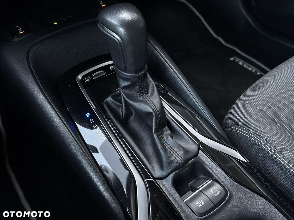 Toyota Corolla 1.8 Hybrid Comfort - 27