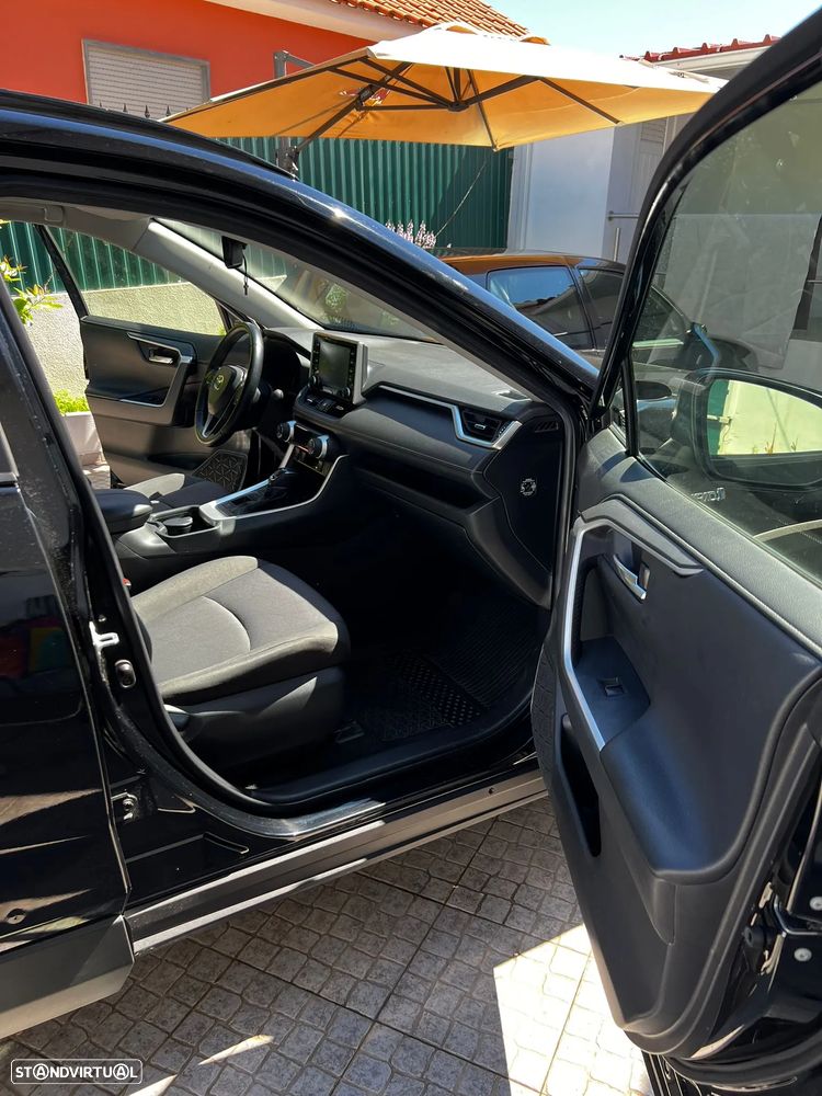 Toyota RAV4 2.5 HDF Comfort - 13