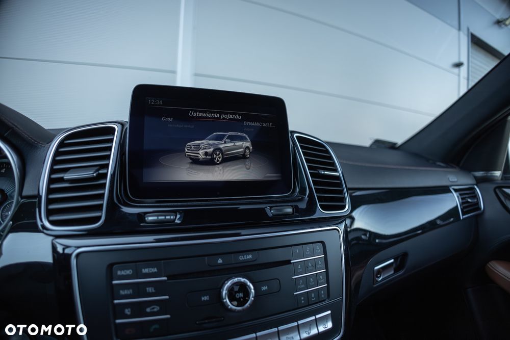 Mercedes-Benz GLS 350 d 4-Matic - 29