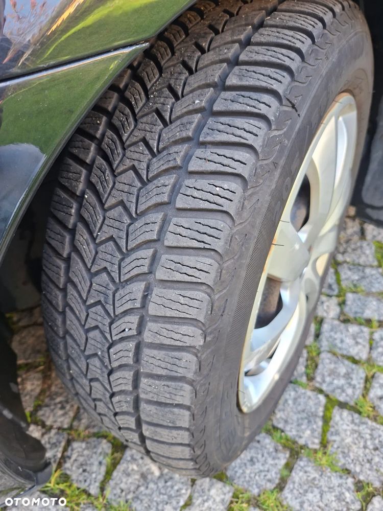 Toyota Avensis 2.0 VVT-i Executive - 13