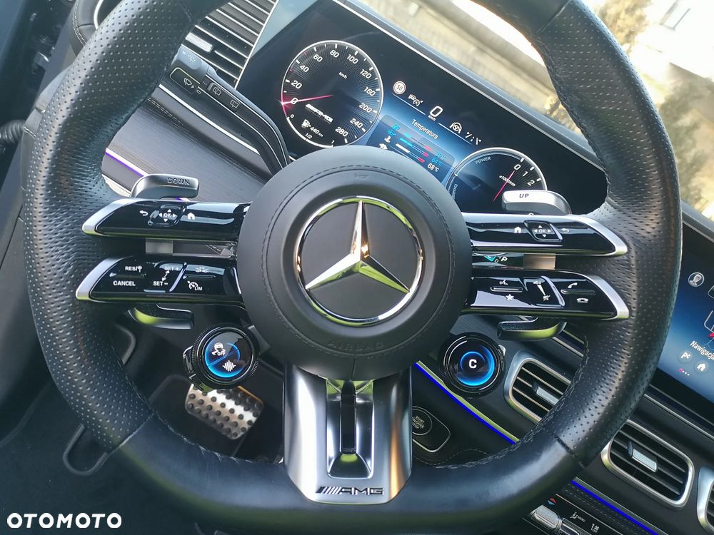 Mercedes-Benz GLE - 19
