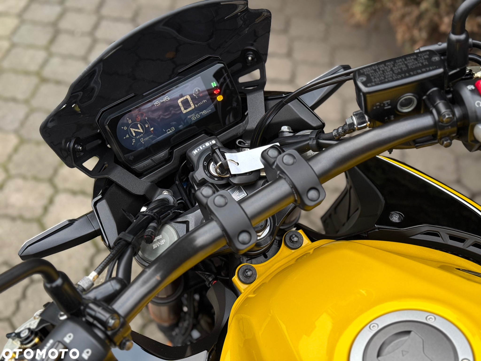 Honda CB - 32