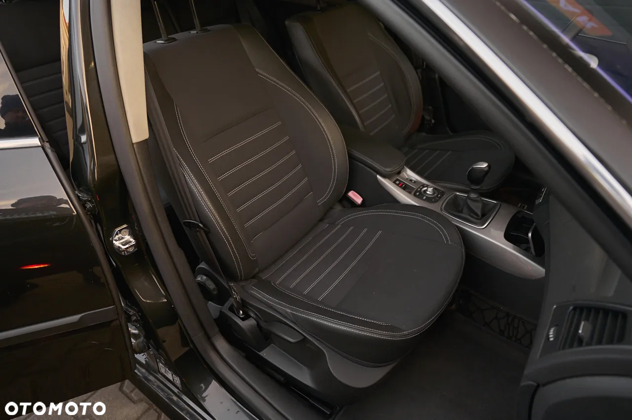 Renault Laguna dCi 150 FAP Dynamique - 13