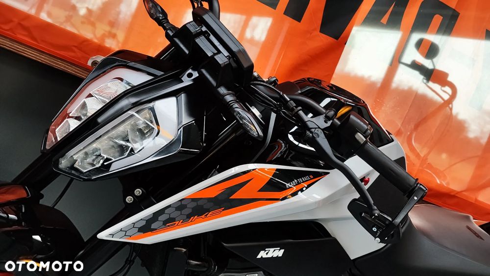KTM Duke - 21
