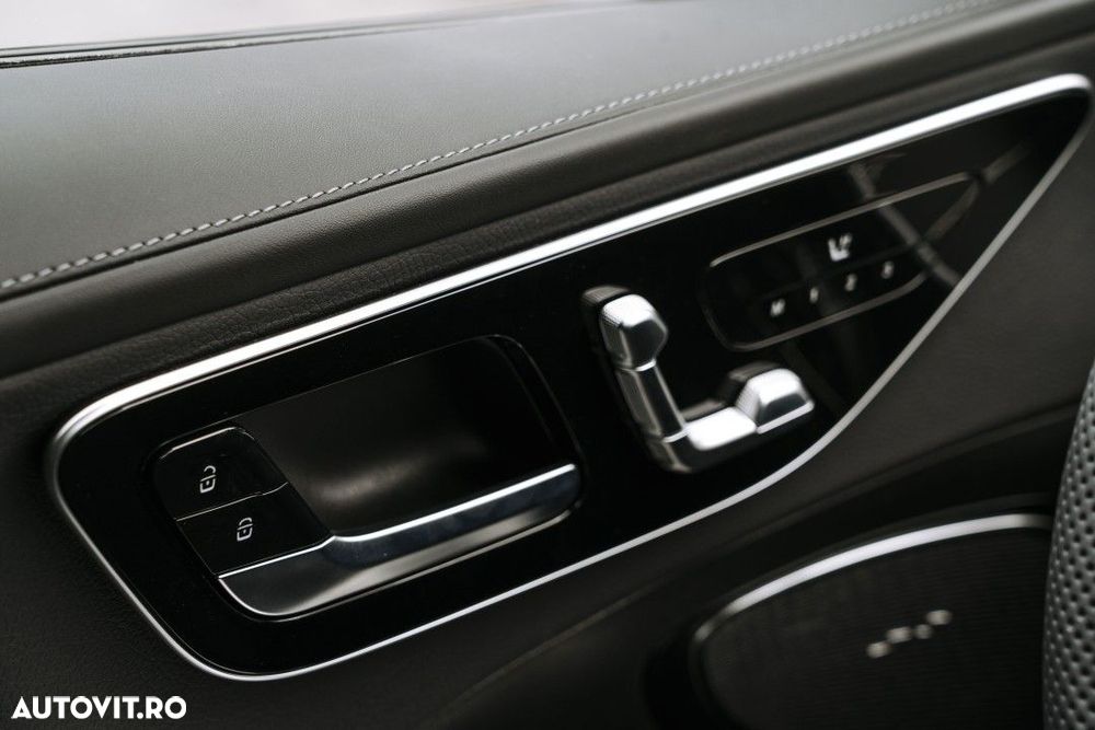 Mercedes-Benz C - 18