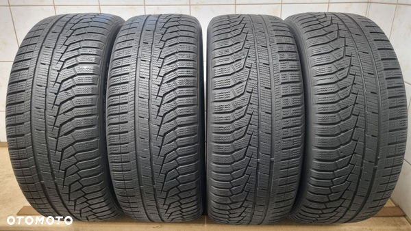 4 opony zimowe 235/55 R17 103V XL Hankook Winter I'Cept evo2
