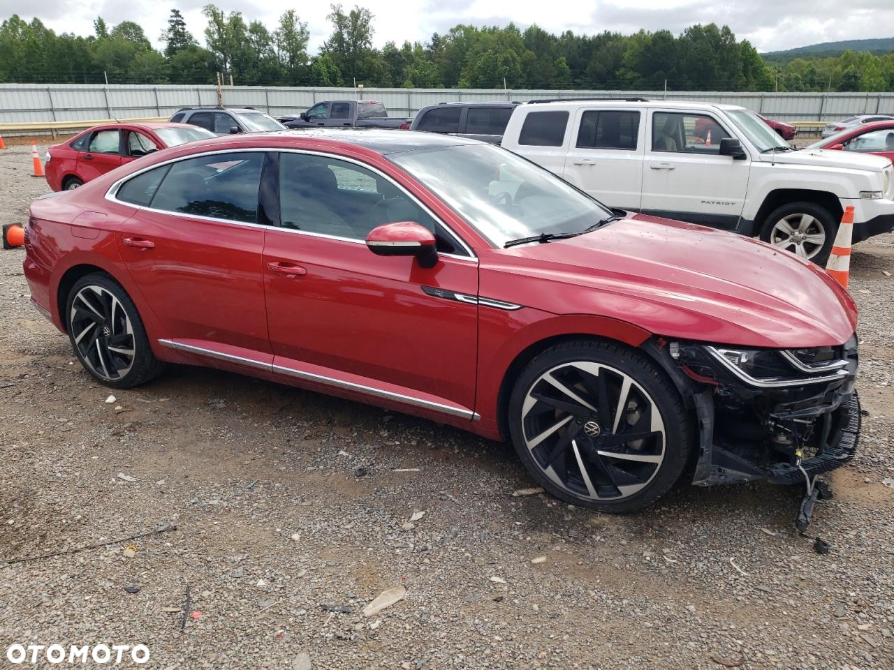Volkswagen Arteon 2.0 TSI 4Motion DSG R-Line - 4