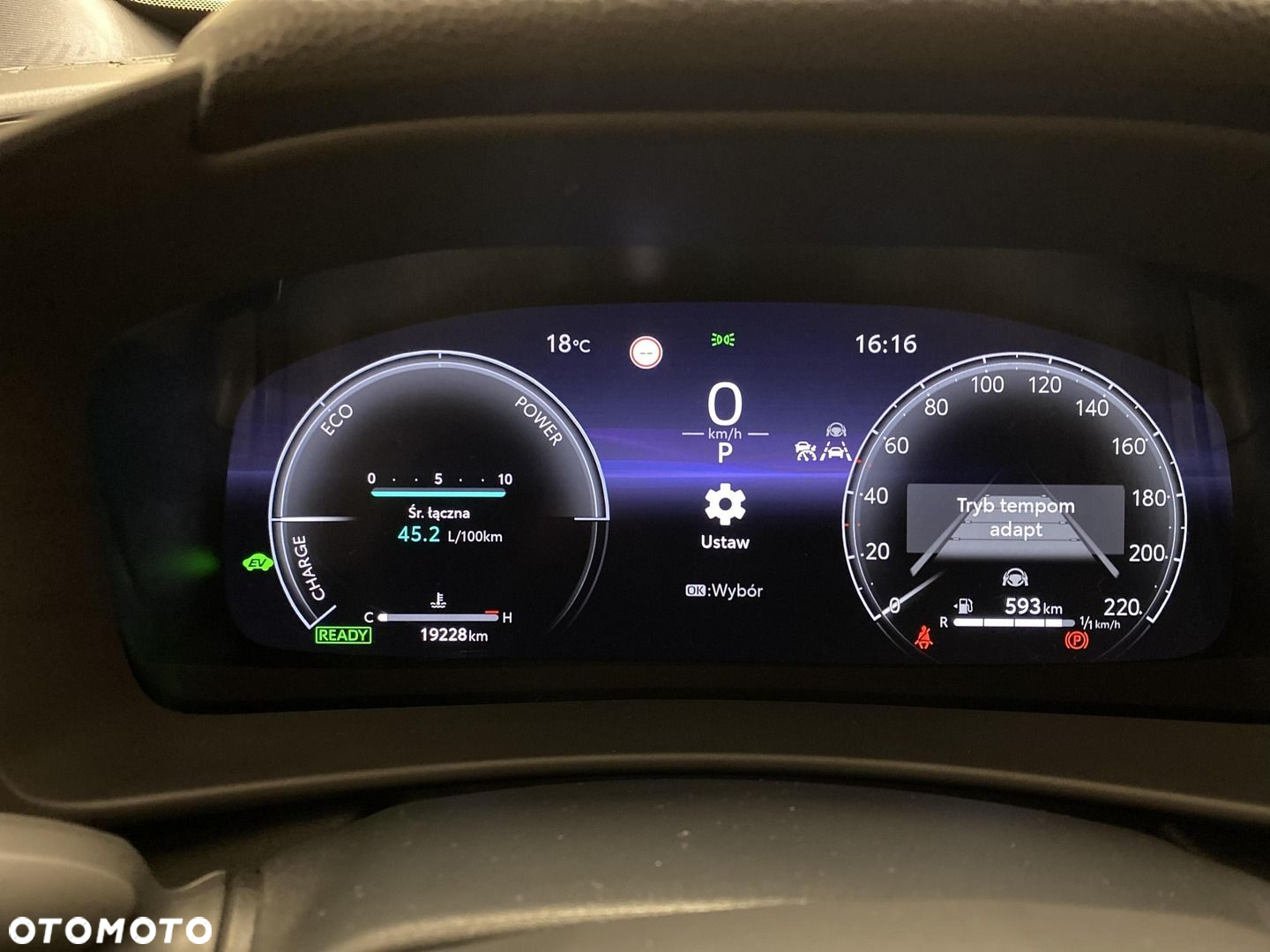 Toyota C-HR - 15