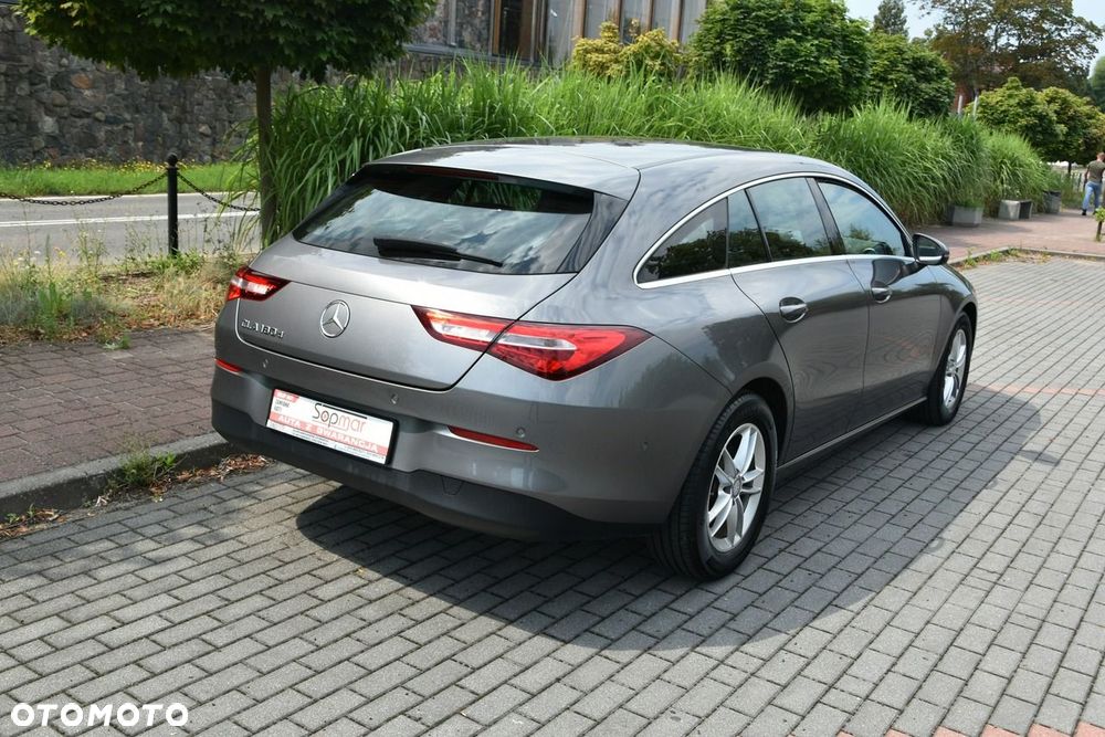 Mercedes-Benz CLA 180 d 7G-DCT - 21