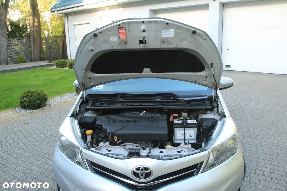 Toyota Yaris 1.33 Sol - 9