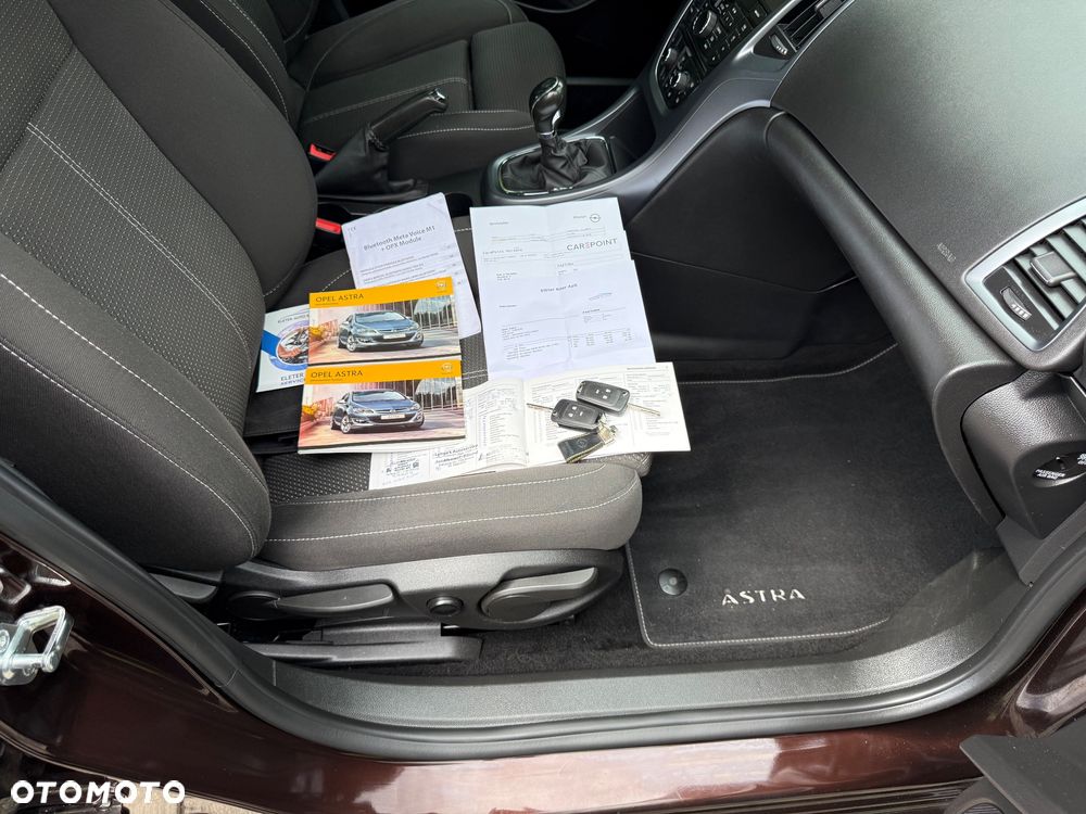 Opel Astra 1.4 Turbo ecoFLEX Start/Stop 150 Jahre - 40
