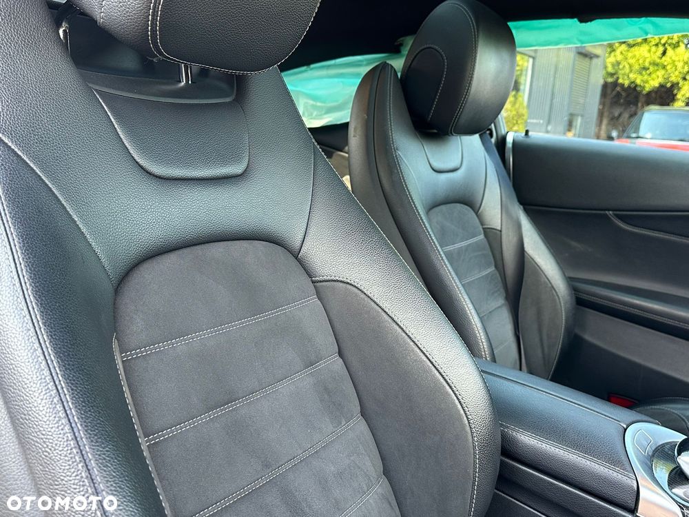 Mercedes-Benz Klasa C 180 7G-TRONIC - 25