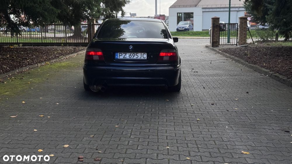 BMW Seria 5 - 12