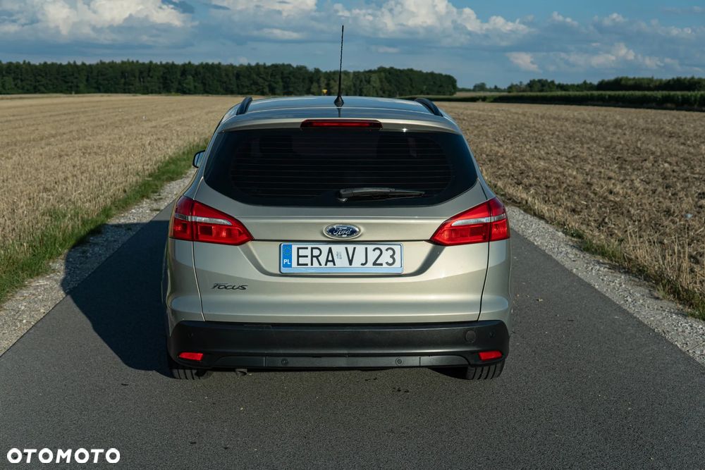Ford Focus 1.5 TDCi Trend - 8