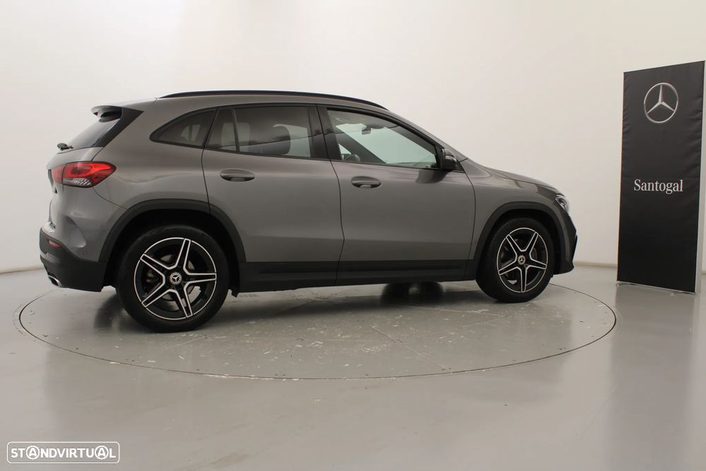 Mercedes-Benz GLA 180 d AMG Line - 5