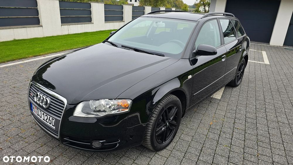 Audi A4 - 1