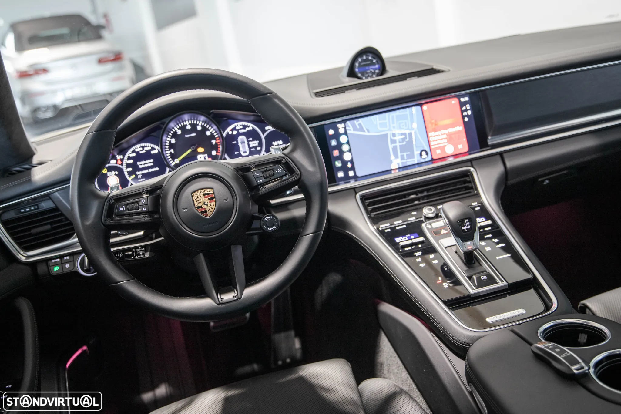 Porsche Panamera Sport Turismo 4 E-Hybrid - 19