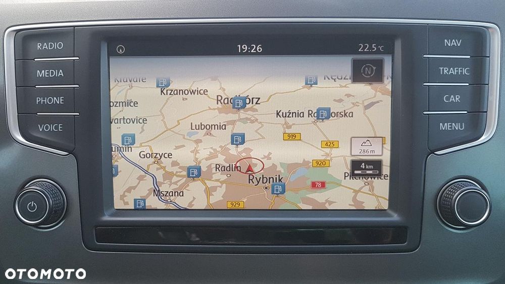 Volkswagen Golf 2.0 TDI BlueMotion Technology DSG Lounge - 34