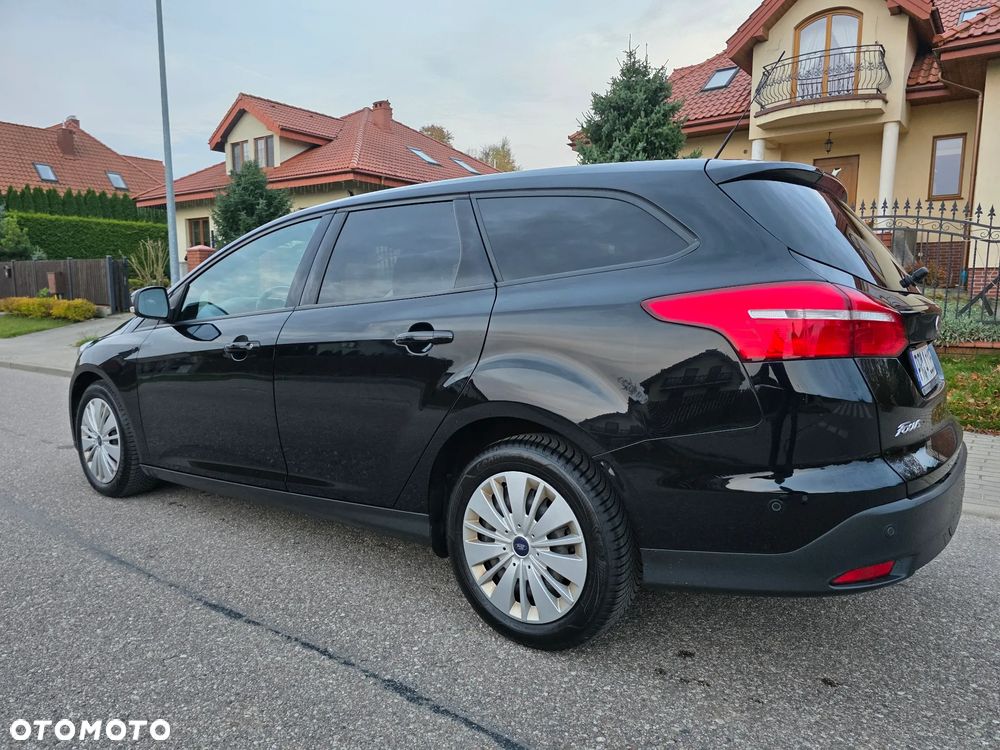Ford Focus 1.5 EcoBoost Platinium X ASS - 17