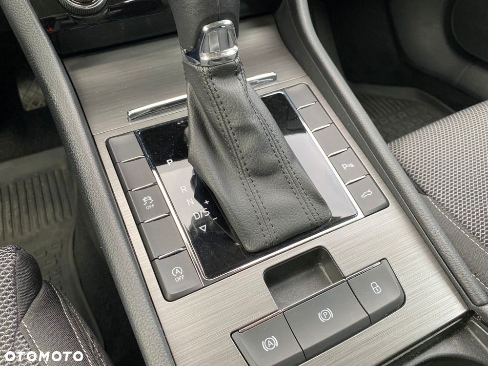 Skoda Superb 2.0 TSI Style DSG - 15