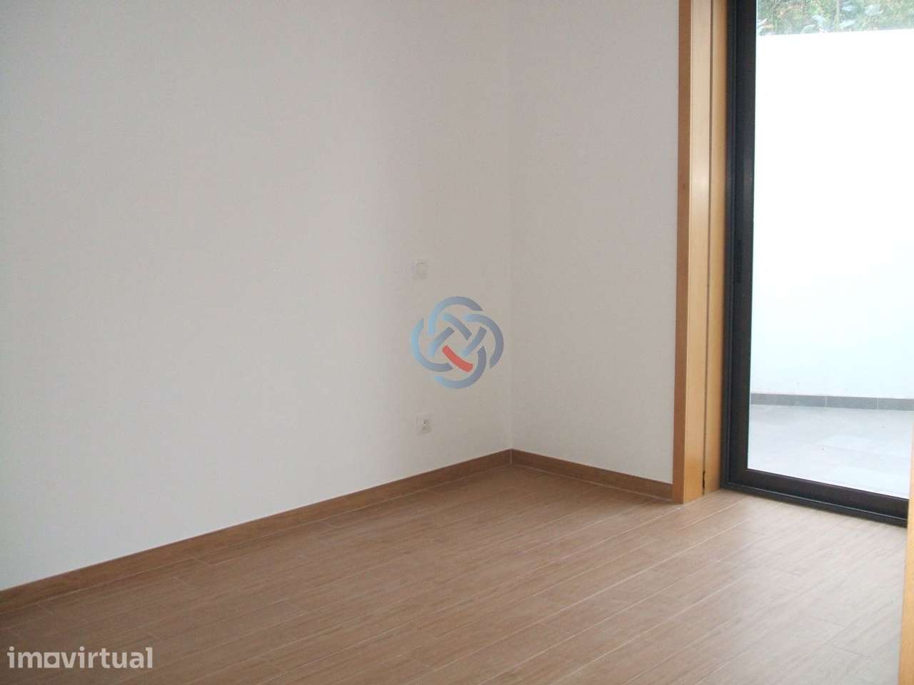 APARTAMENTO T1 KITCHNNETT - Grande imagem: 2/4