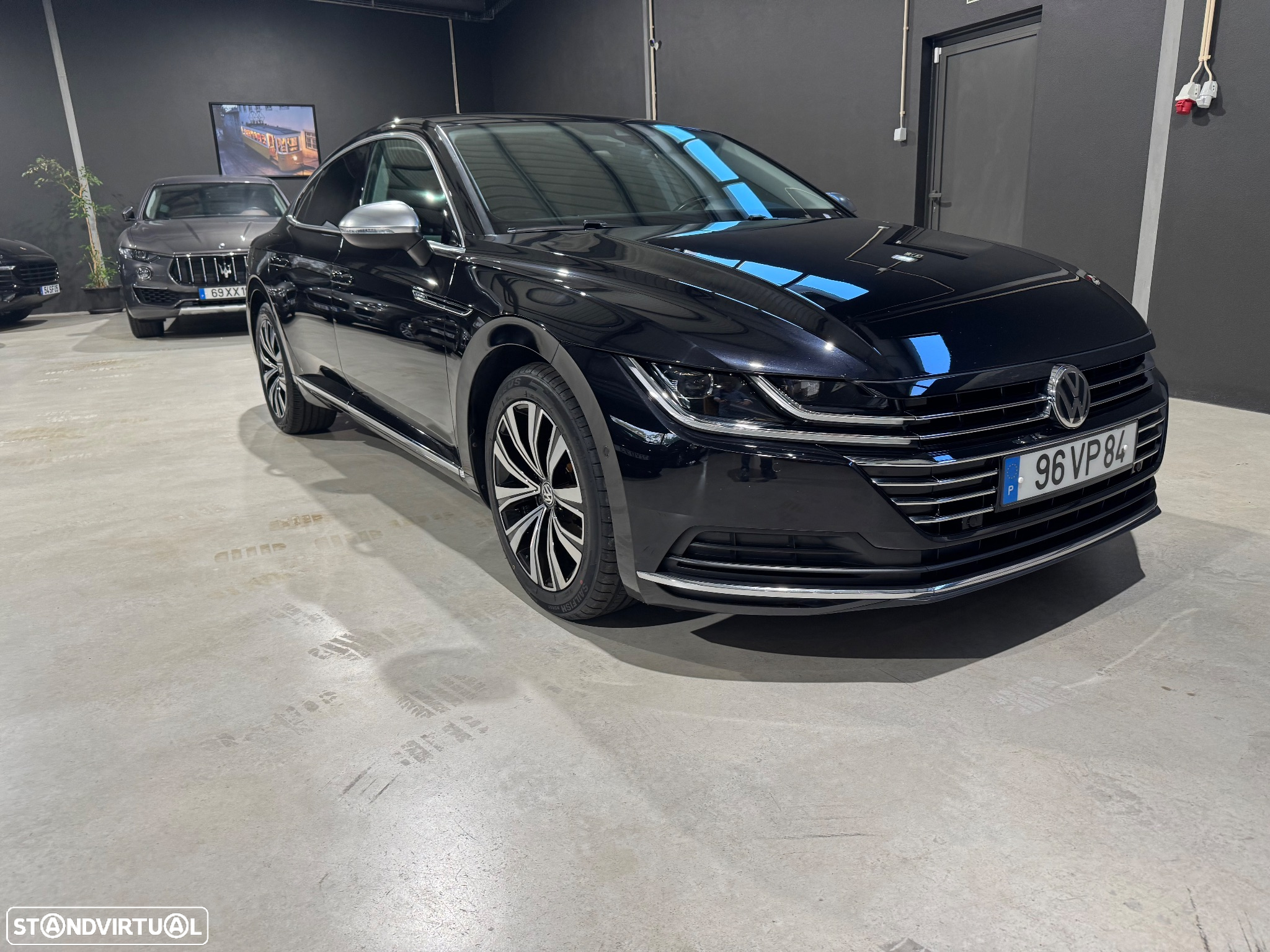 VW Arteon 2.0 TDI Elegance DSG - 2