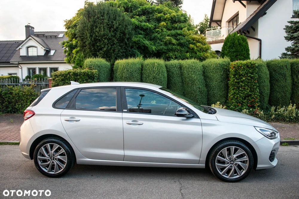 Hyundai i30 1.4 T-GDI YES - 4