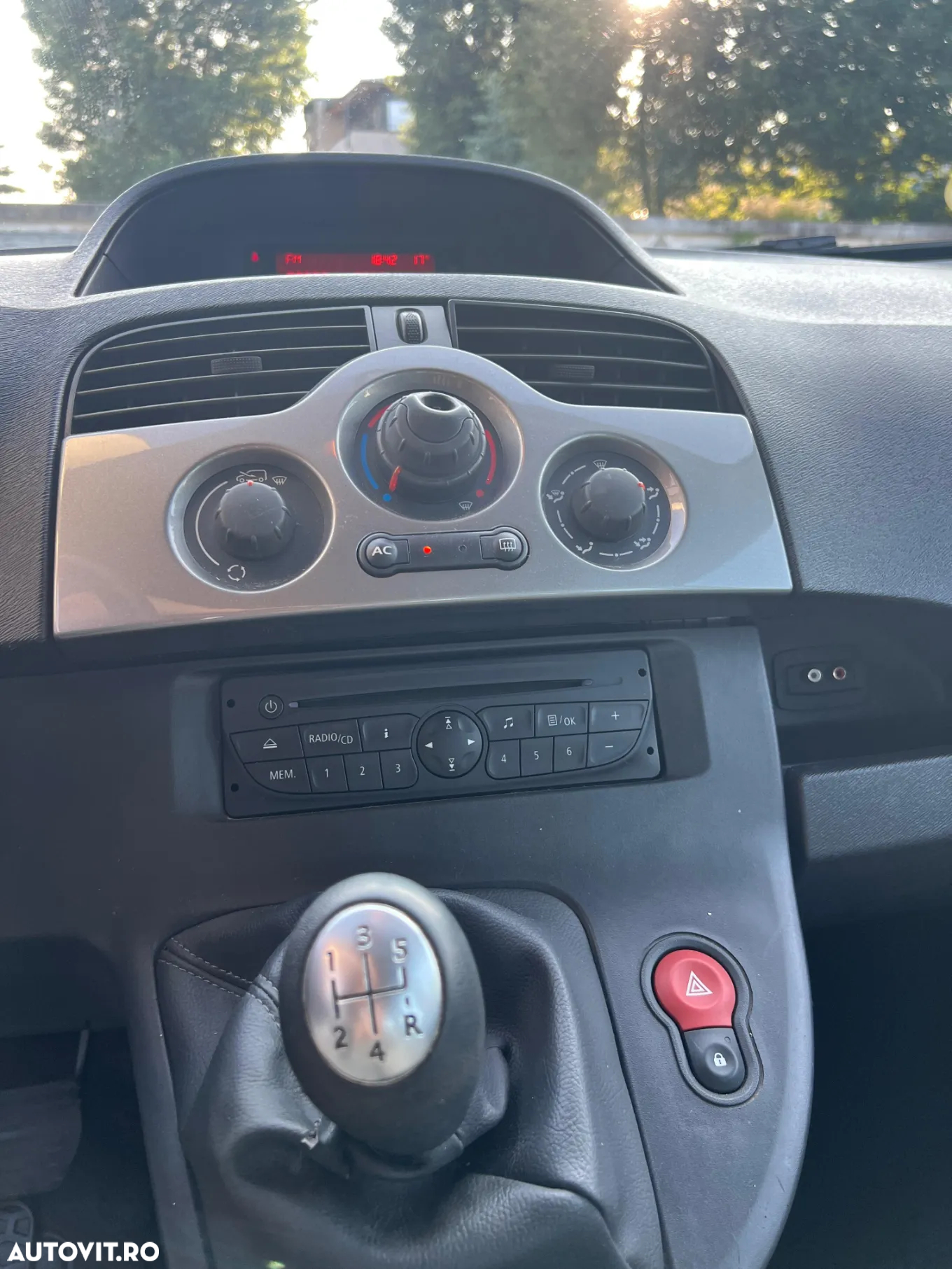 Renault Kangoo dCi 90 FAP Happy Family - 11