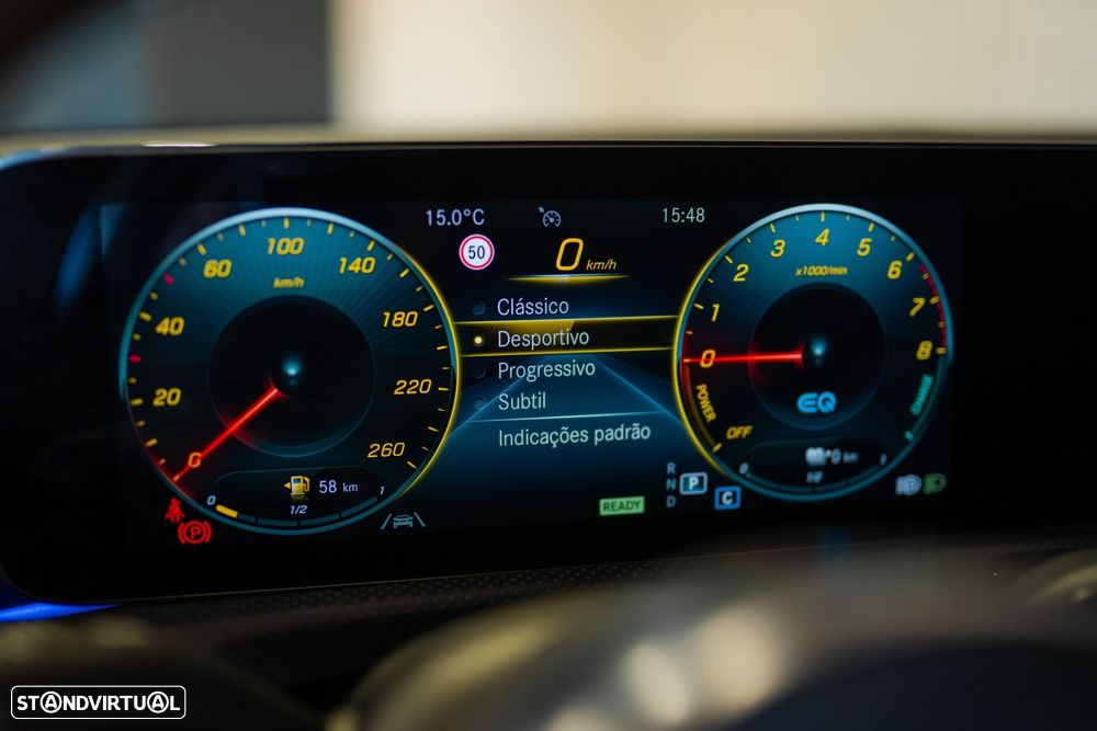 Mercedes-Benz CLA 250 e Shooting Brake AMG Line - 38