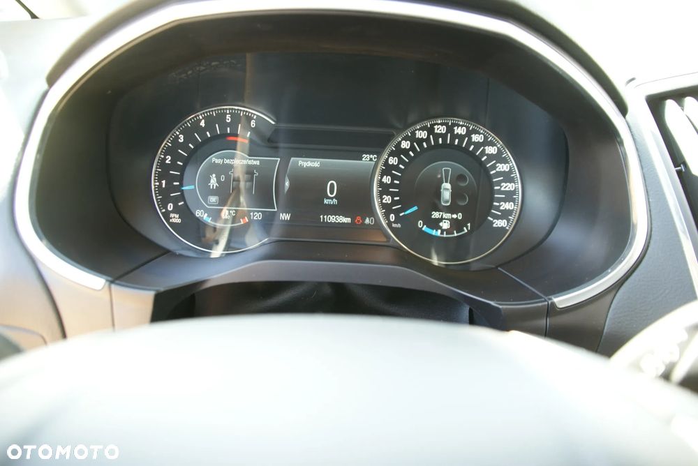 Ford S-Max - 20
