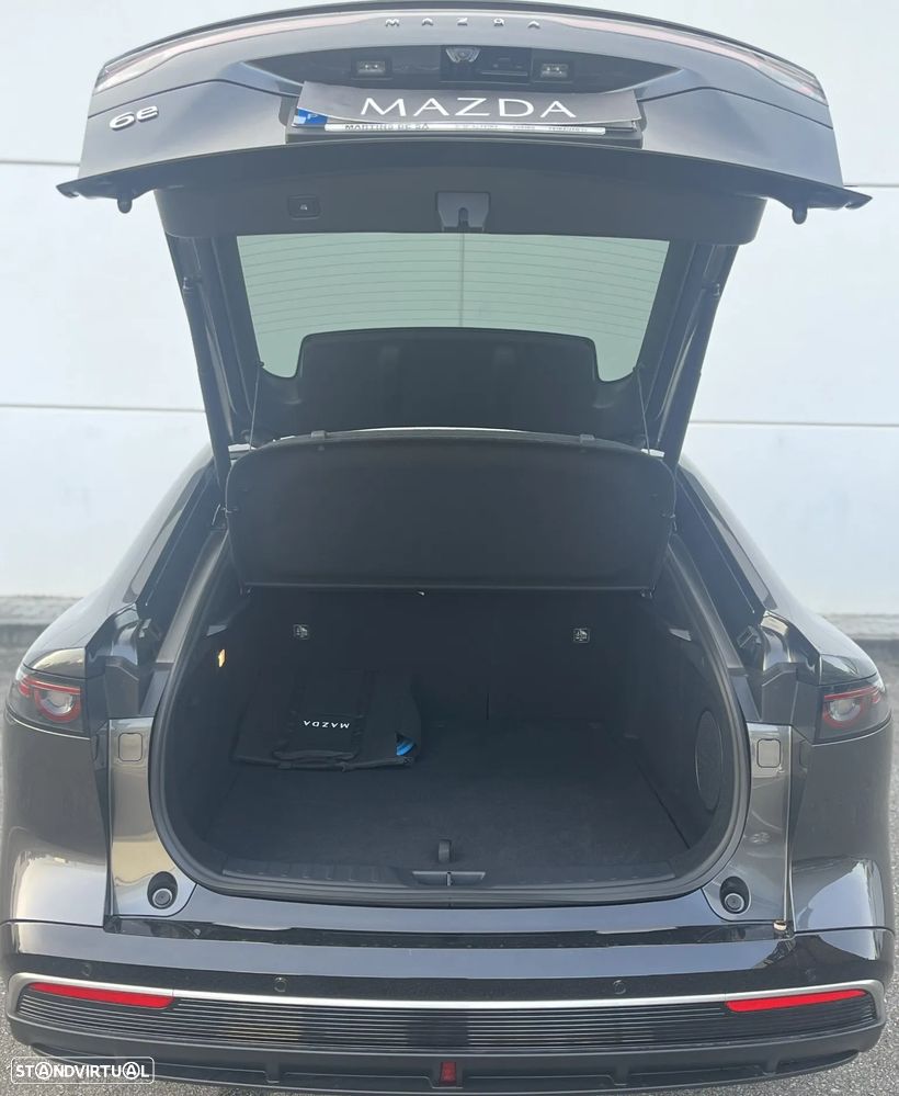 Mazda 6e 68.8 kWh Takumi - 14