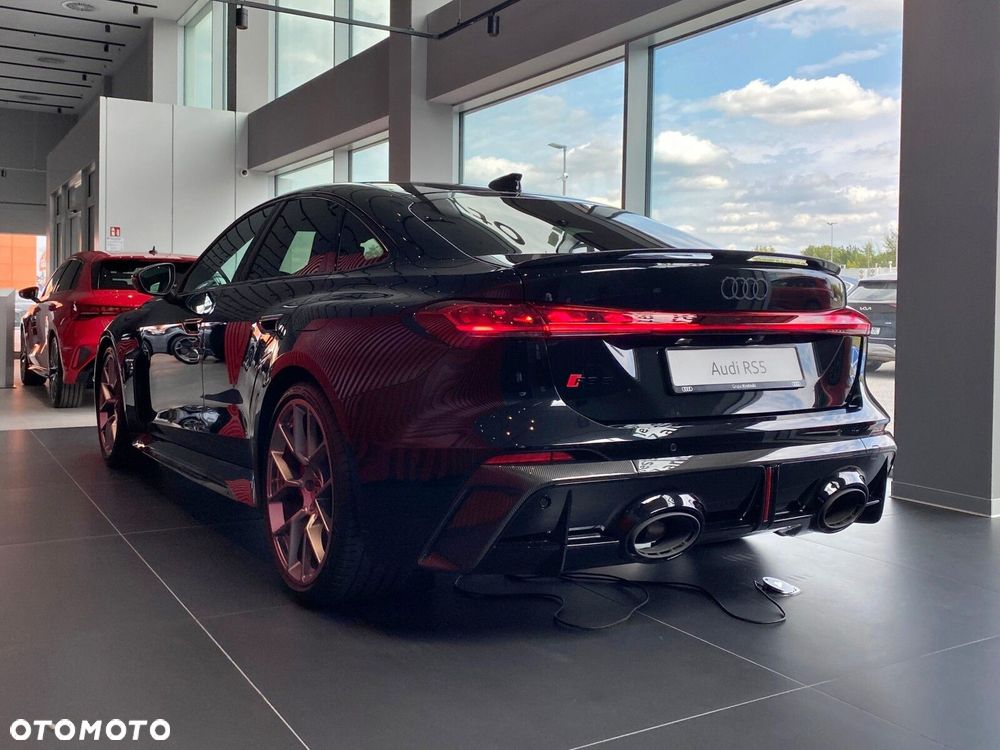Audi RS5 Limousine - 8